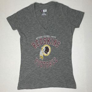 NFL Washington Football Team V-neck Graphic T-shirt Women’s Small Redskins